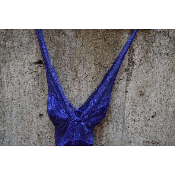 Victoria’s Secret Blue Lace Satin Chemise Slip Size Large - Picture 3 of 4